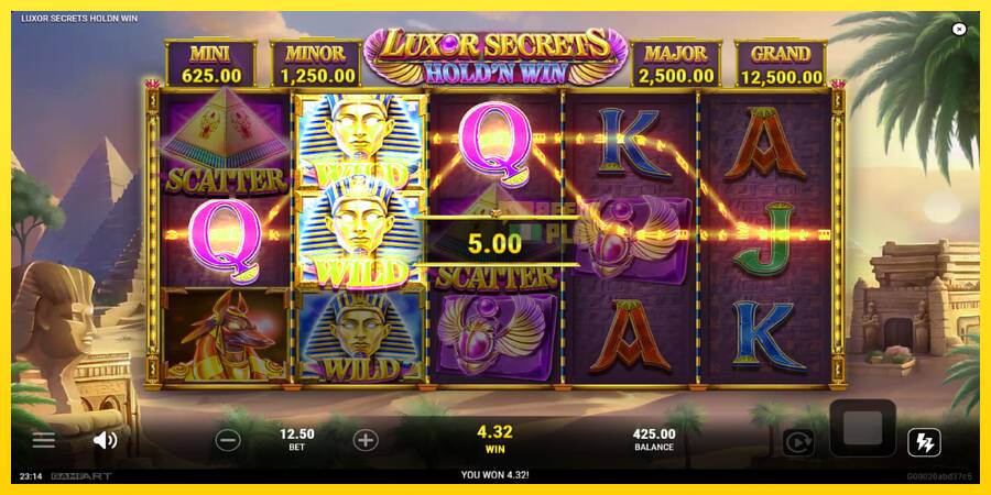 Сурет 3 ойын машинасы Luxor Secrets Holdn Win