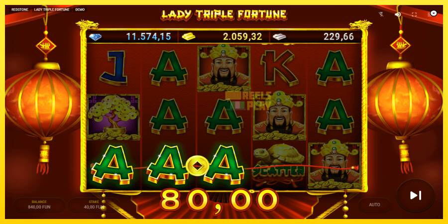 Сурет 3 ойын машинасы Lady Triple Fortune